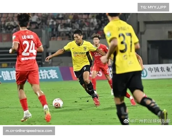 冬训热身赛：深圳新鹏城一球小胜，新援亮相